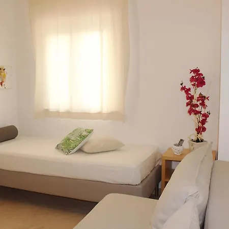 Exclusive Marina Apartment